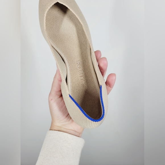Rothy's The Point Women Beige Slip-On Flats, Size 7.5 - Picture 2 of 6